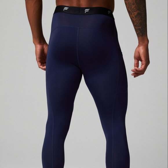 Fabletics The Baselayer 3/4 Tight, Deep Navy, Medium, NWT - Picture 3 of 4
